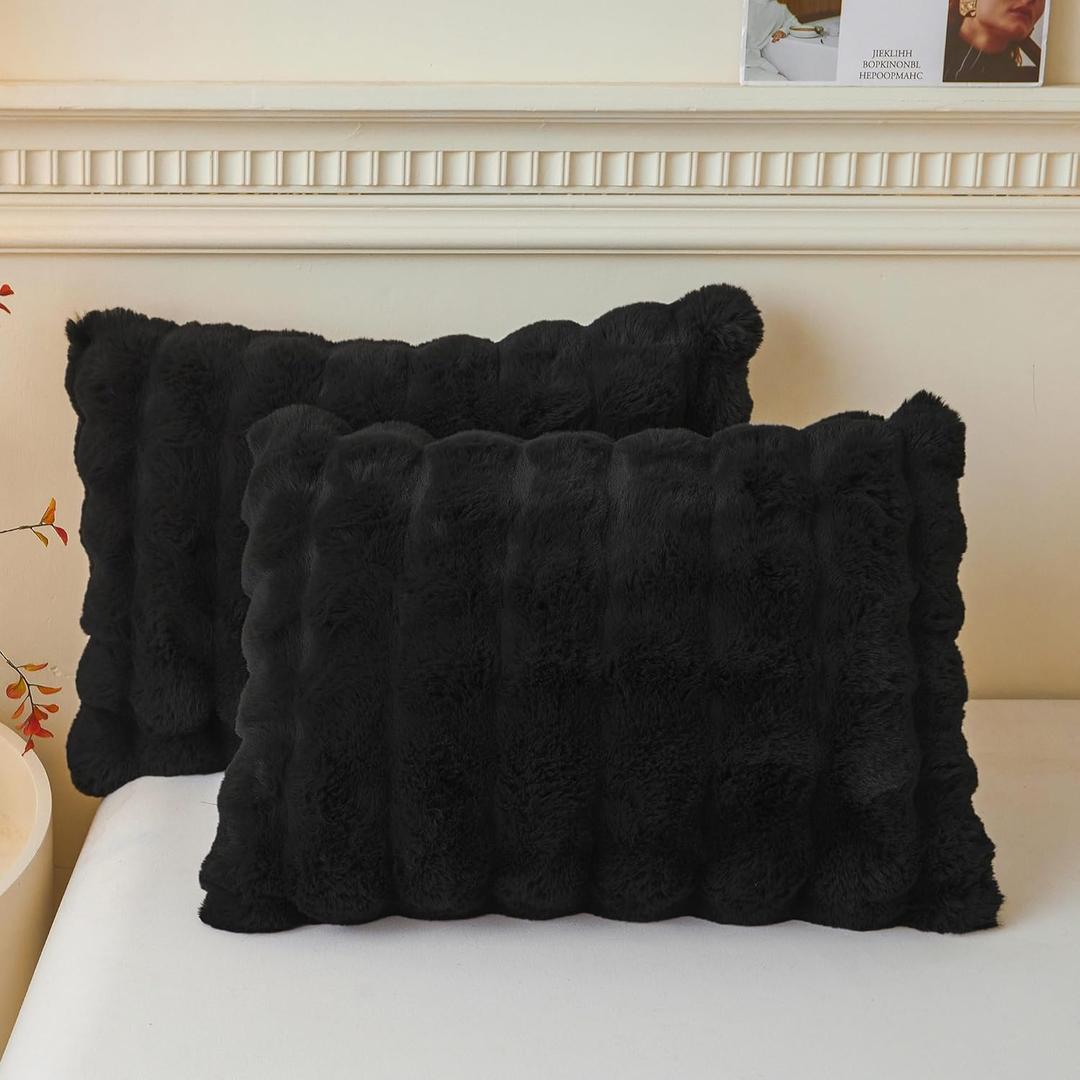LIFEREVO 2 Pack Fluffy Faux Rabbit Fur Pillow Cases, Luxury Soft Plush Shaggy Bubble Pillowcases Standard Size with Zipper Closure, Furry Fuzzy Long Pillow Shams for Bedroom Living Room 20x26, Black