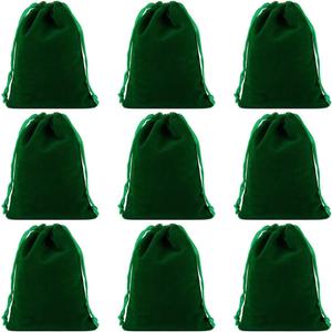 Snadulor 20 Pcs Solid Color Velvet Drawstring Bags for Jewelry Party Favor Gift Velvet Bags Wedding Favors,Candy Bags,4"x4.7",Green