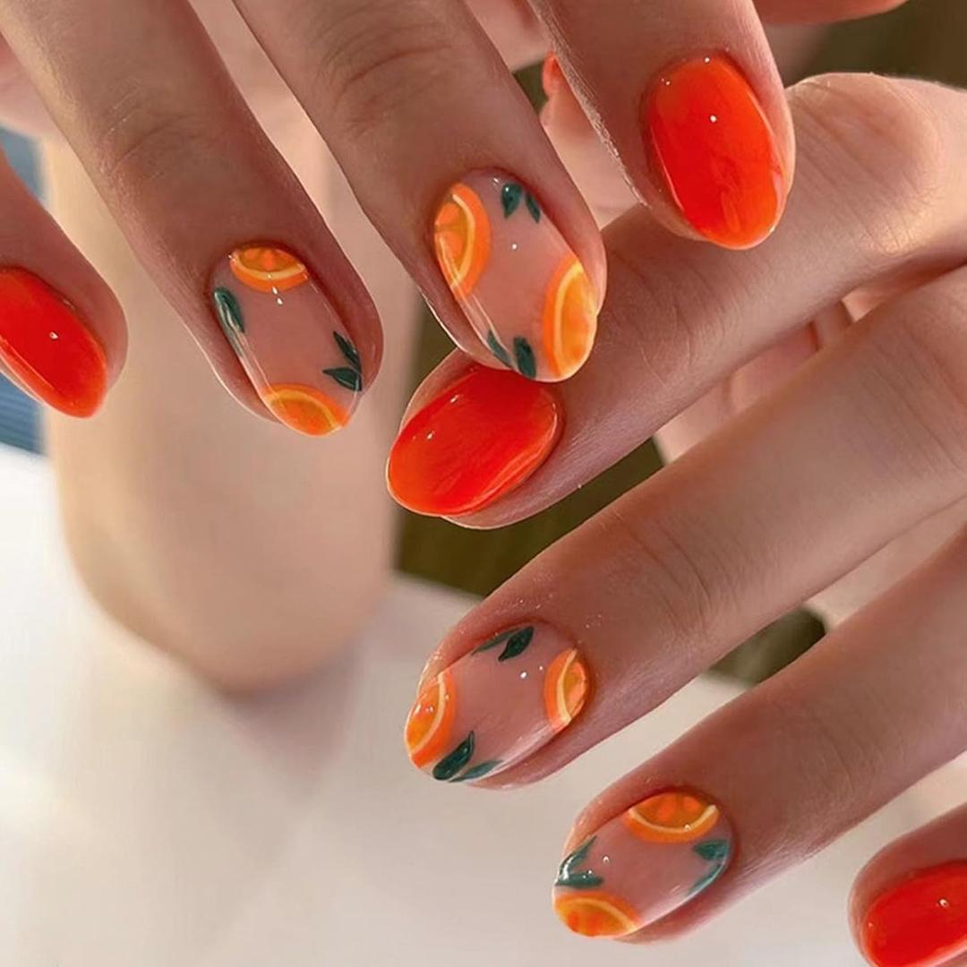 Summer Press on Nails Short Oval Fake Nails with Fruit Designs Cute Nails Press ons Glossy Glue on Nails Orange Full Cover Acrylic Nails Artificial Stick on Nails for Women 24Pcs