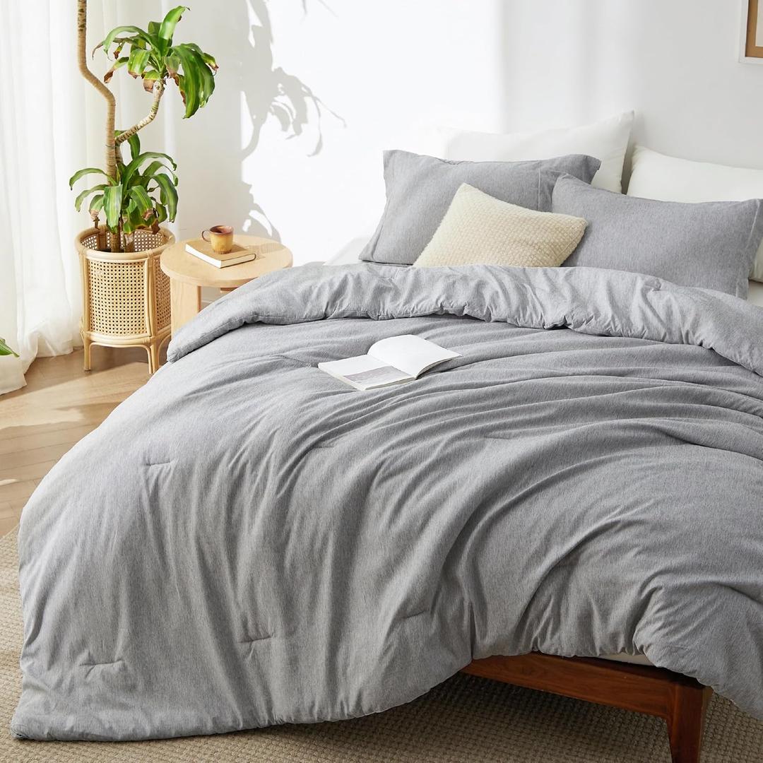 Bedsure Oversized King Comforter Set - Grey Soft Bedding for All Seasons, Cationic Dyed Bed Set, 3 Pieces, 1 Oversized King Size Comforter (120"x98") and 2 Pillow Shams (20"x36"+2")