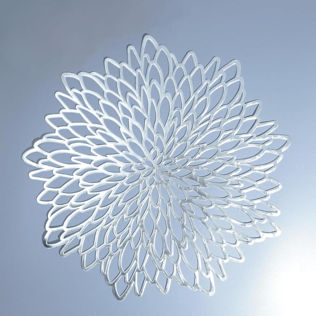 Snowkingdom 12 Pack of Silver Placemats Metallic Vinyl Dinning Table Mats, Round Flower Charger Plates Decoration Bulk for Winter Holiday Christmas Thanksgiving Party
