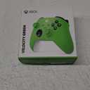 Xbox Core Wireless Gaming Controller Velocity Green Series X|S, One, Windows PC, Android, and iOS Green