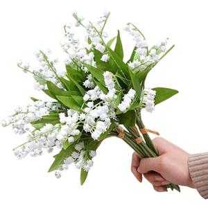24Pcs Lily of The Valley Plastic Flower, Artificial White Bell Orchids,Artificial Flowers Bridal Wedding Bouquet for Home Garden Party Wedding Decoration (White)