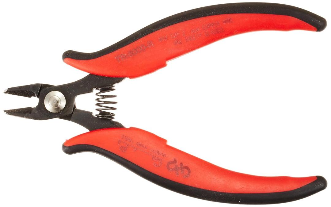 Hakko CHP TR-5000-R Pro Macro Soft Wire Cutter, Flush Cut, 5.0mm Hardened Carbon Steel Construction, 21-Degree Angled Jaw, 14 Gauge Max Cutting Capacity