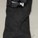 Amazon Essentials Men's Classic-Fit Wrinkle-Resistant Pleated Chino Pant (32W x 28L, Black)
