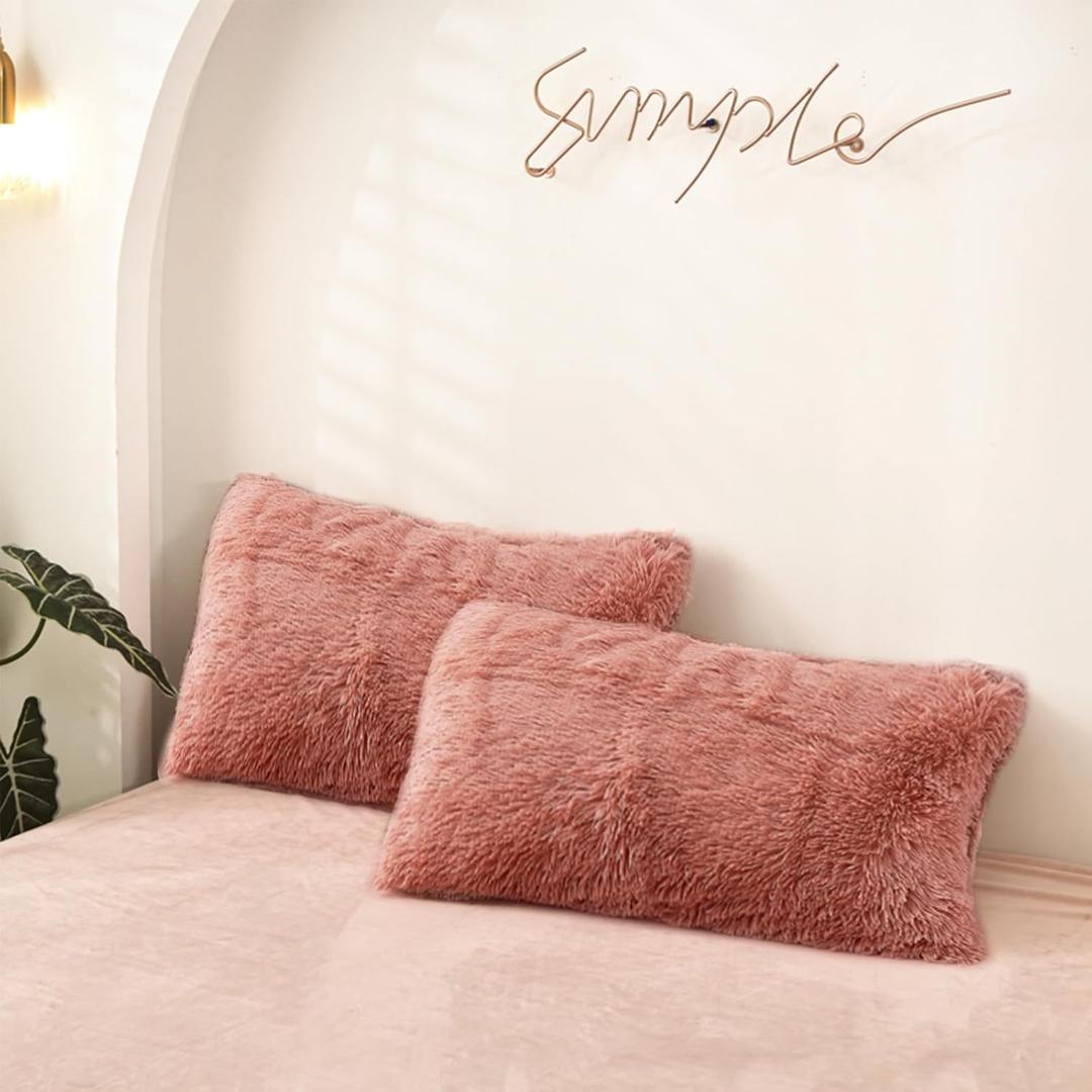 MorroMorn Decorative Pillows Covers, 2 Packs Faux Fur Pillow Cases, Luxury Shaggy Throw Pillowcase Cushion Shams with Zipper Closure Room Decor for Couch Sofa Bed (Blush, King/California King)