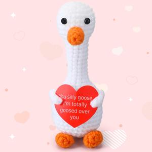 2 x Jenaai Funny Crochet Gift for Boyfriend Girlfriend Him Her Wife Husband I Love You Gifts Anniversary and Birthday Ideas, Handmade Positive Silly Goose Crochet for Couples Small Romantic Decor