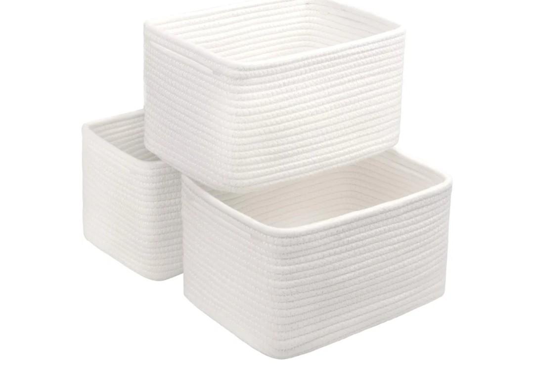 R RUNKA Small Cotton Rope Basket – Storage Bin for Organizing (10.6" x 6.7" x 6.7"), Bathroom Storage Basket for Shelf, Counter & Closet（White）