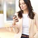 Veemoon 12pcs Macaron Screen and Eyeglass Cleaner Portable Phone Cleaning Wipes Cellphone Charm Clean Brush with Keychain for Mobile Phone Tablets Screen Eyeglass Lens, Microfiber Cloths