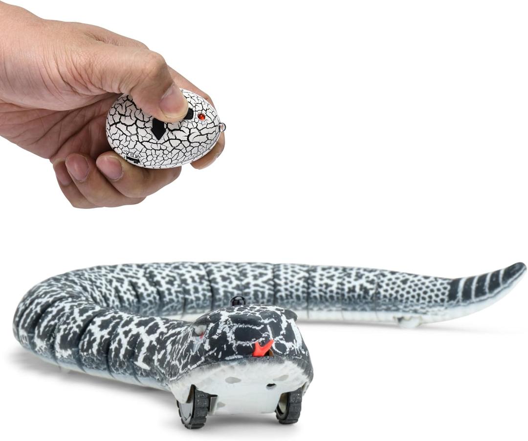 Top Race Remote Control Rattle Snake - Realistic Robot Snake Toy with Infrared Receiver - Rc Animal Prank Toy Perfect for Kids Ages 4 Up or for Adult Pranks - Makes a Great Gift