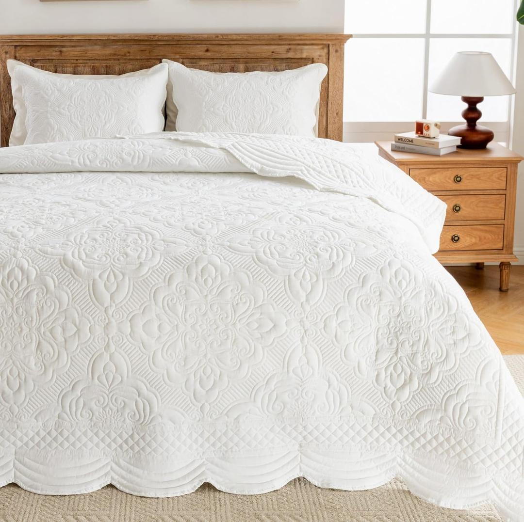 meadow park Embroidered Quilt Set King Size - 3 Pieces, Washed Cotton Blend Lightweight Bedspreads with Scallop Edges, Reversible Coverlets Bed Cover All Season Quilts-Ivory
