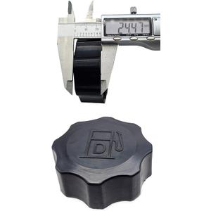 Fuel Cap T1060-42020 For Kubota L2501 L3000 L3130 L4430 L4400H L45 L4630DT L4740GST MX4700 MX4800 MX5800