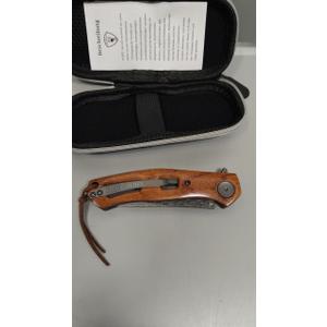 Aubey wooden pocket knife with black case