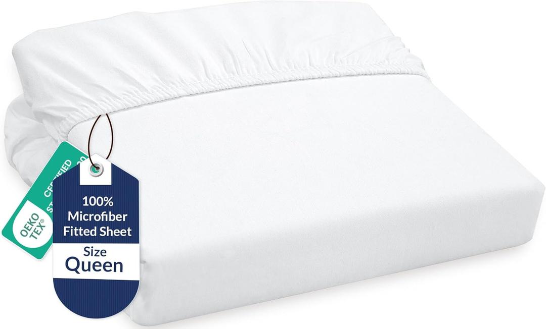 Royale Linens Fitted Sheet Queen - Ultra Soft 1800 Brushed Microfiber - Hotel Luxury Bottom Sheets - Wrinkle Free & Fade Resistant - Deep Pocket Fitted Sheet Only (Queen, White)