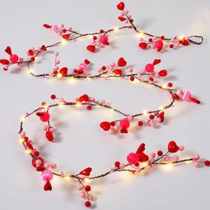 6.5ft Valentine's Day Garland with String Lights Pink Red Berry Garland Battery Powered Heart Shaped Ball Fairy String Lights for Valentine's Day Party Home Table Wall Decoration