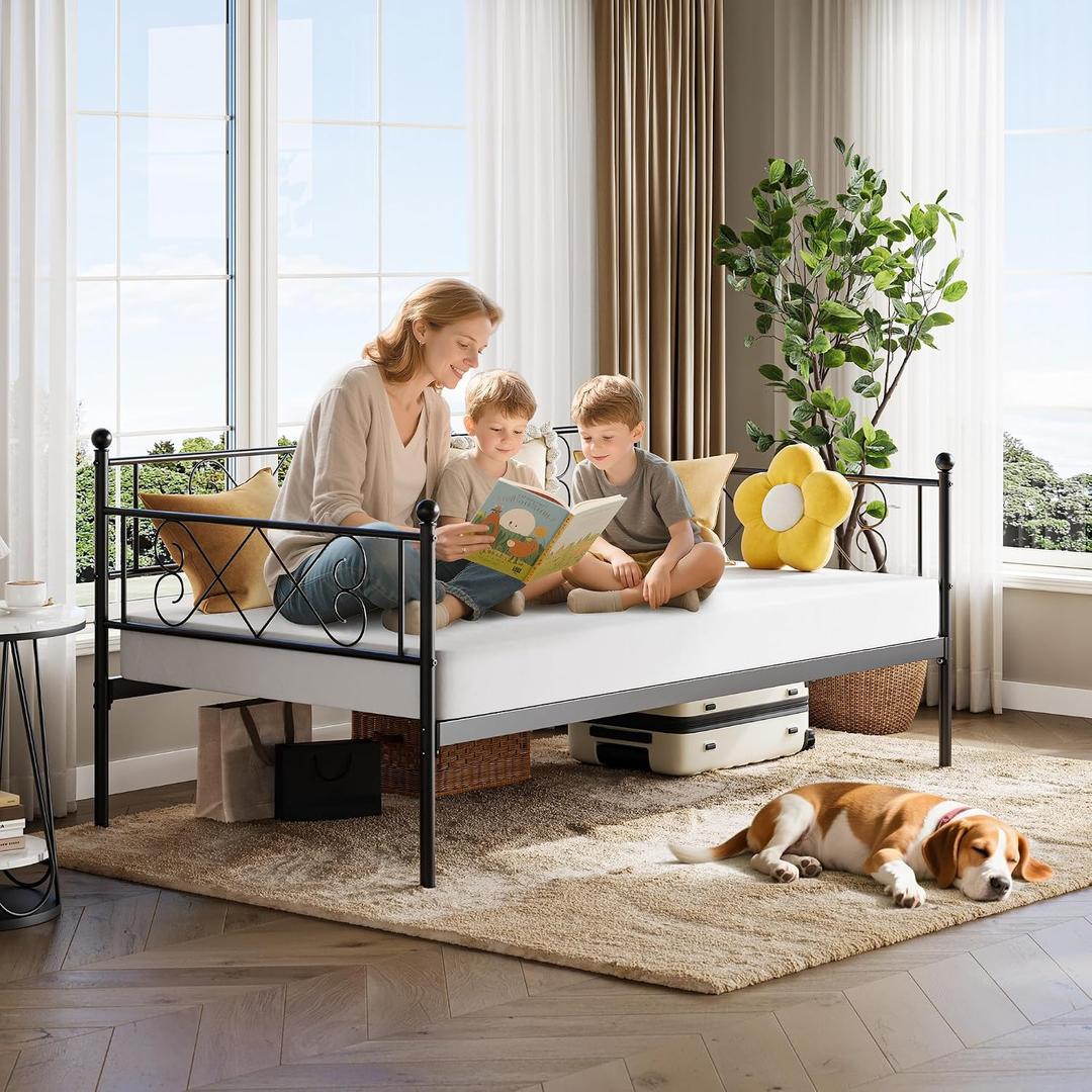 Daybed without Trundle, Trundle Bed Twin with Heart-Shaped Headboard, Sturdy Metal Sofa Bed, Heavy-Duty Metal Bed Frame Support, for Living Rooms, Bedrooms, and Guest Rooms, Easy Assembly, Black