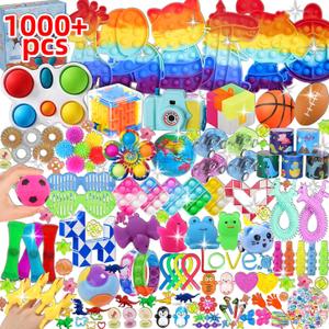 BILLFULL 1000 Pcs Party Favors for Kids, Fidget Toys Bulk, Birthday Gift Toys, Fidgets Stocking Stuffers, Treasure Box Party, Goodie Bag Carnival Prizes, Pinata Filler Stuffers Classroom