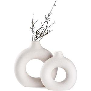 Hanaomaoyi White Ceramic Donut Vase Set of 2, Hollow Matte Pampas Flower Vases for Boho Home Wedding Party Room Dinner Table Shelf Decor.（White）