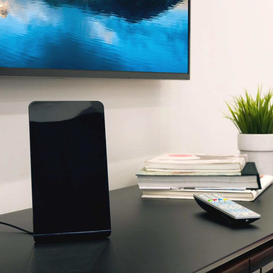 GE Flat Panel Indoor HDTV Antenna, 40-mile Range, VHF UHF 1080P 4K