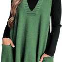 SOLY HUX Women's Plus Size Sweater Vest V Neck Sleeveless Loose Fit Knit Pullover Tank Tops with Pockets (3X-Large Plus, Plain Green)