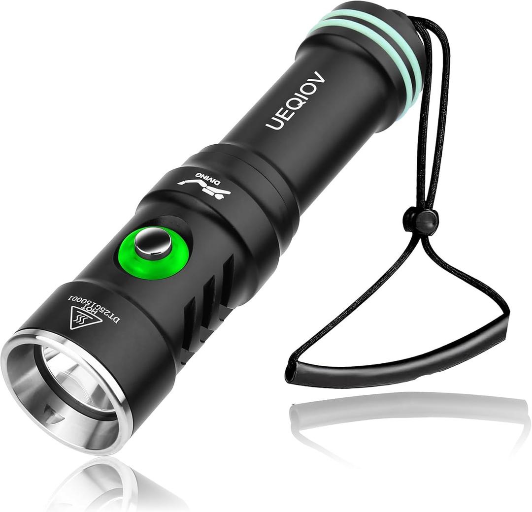 Diving Light is Suitable for Outdoor Scuba Diving, 4000lm Bright Diving Flashlight, 4 Modes of Underwater Lights, IPX8 Waterproof Flashlight (Black)