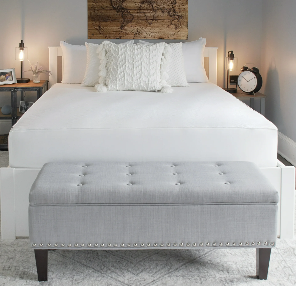 Sealy Luxury Knit Mattress Protector Queen White