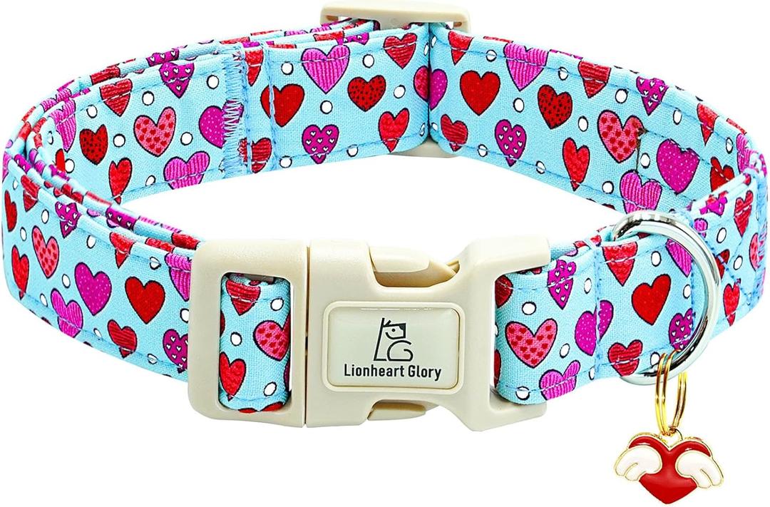 Lionheart glory Valentine Dog Collar-Red Hearts Cute Spring Dog Collar for Medium Dogs Female Male Adjustable Heavy-Duty Puppy Collars Holiday Pet Gift (Medium(Pack of 1))