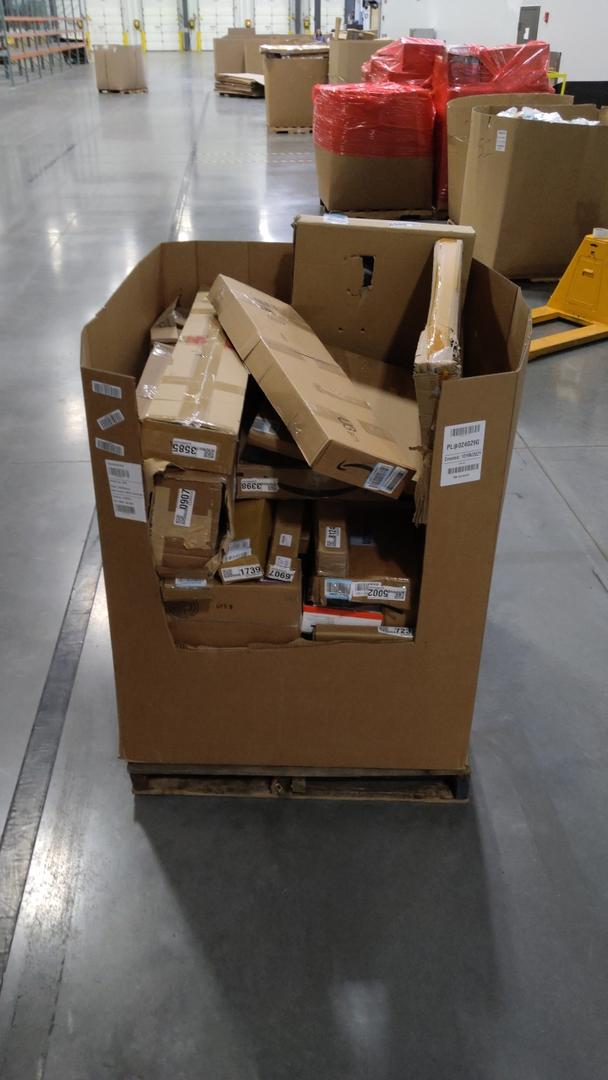 Pallet of Mixed Items