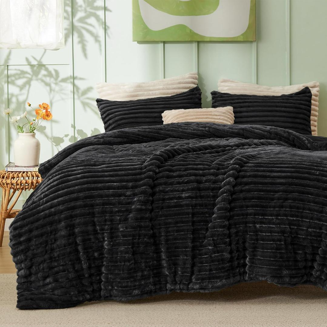 Bedsure Fluffy Comforter Set Queen - Super Soft Faux Fur Bed Set Black, All Seasons Warm Plush Fleece Bedding, 3 Pieces, 1 Shaggy Fuzzy Queen Size Comforter with 2 Pillowcases