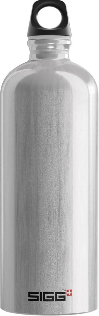 SIGG - Recycled Metal Water Bottle - Traveller - Made in Switzerland - Carbonated Drinks - BPA-Free - 34 Oz (33.8 Ounces, Alu)