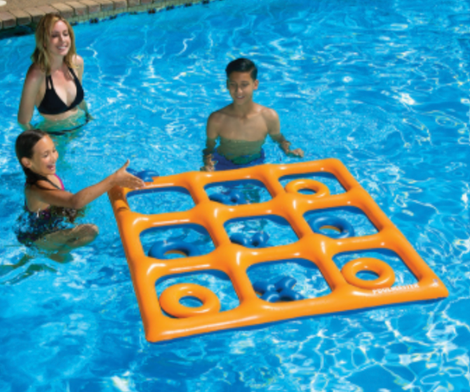 INFLATABLE TIC TAC TOE