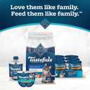 Blue Buffalo Blue Tastefuls Natural Adult Indoor Cat Chicken & Brown Rice Recipe Food for Cats 10 lb (EXP 02/04/27)