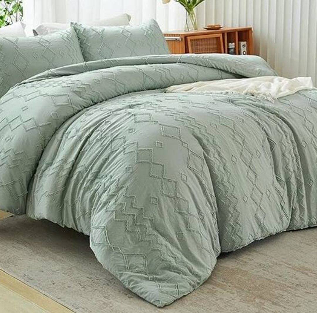 Andency Sage Green Tufted Comforter Set, 3 Pieces(1 Tufts Comforter 40x34",  2 Pillowcases  16x22", 46x33")  Boho Textured Farmhouse Bed, Microfiber Down Alternative Geometric Bedding Set