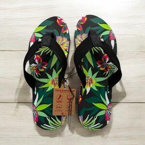 Zeroxposur Women's Flip Flops   Size 9