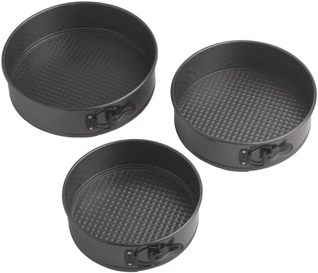 Wilton Gold Premium Non-Stick Warp-Resistant Bakeware, Made without PFAs, 3-Piece Springform Set, 8,9, 10 in, Packaging May Vary