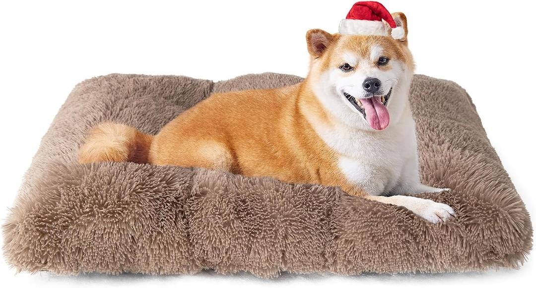 EHEYCIGA Fluffy Dog Crate Bed for Large Dogs, Plush Faux Fur Crate Pad, Calming Anti Anxiety Large Dog Bed, Washable Soft Warm Mat with Non-Slip Bottom, Camel (35.4 x 23.6)