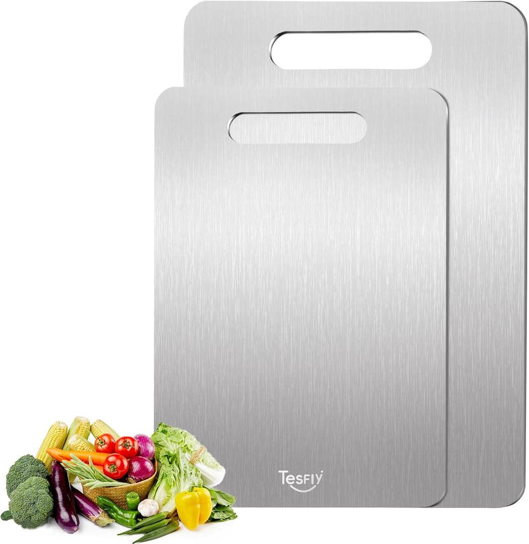 2 Pack Titanium Cutting Board-100% Pure Titanium Cutting Boards For Kitche, Easy to clean, Double-sided food-grade Cutting Board For Meats, Fruits And Vegetables (M & L)