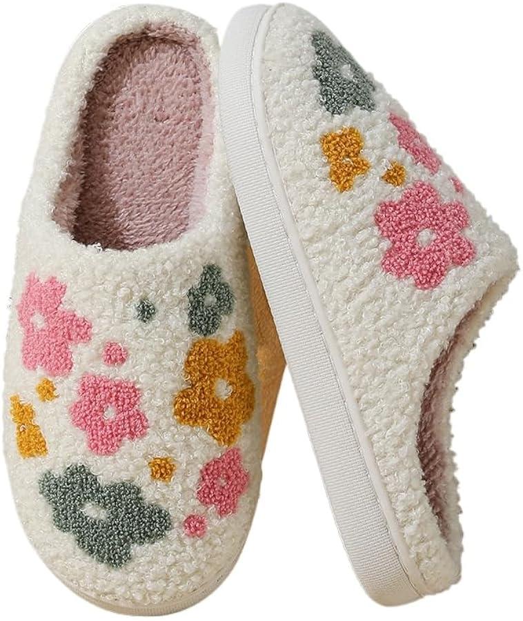 Women Men Plush Strawberry Slippers Cute Fuzzy Slippers Non-Skid Winter Warm Cozy House Indoor Outdoor Shoes Size 40-41 Pack of 2