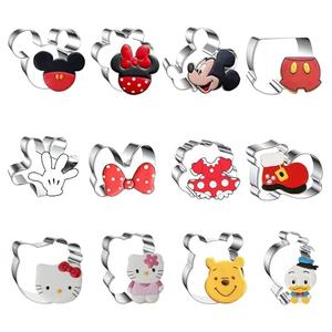 Mouse Kitty Winnie the Pooh Cookie Cutter Set Stainless Steel Sandwich Biscuit Fondant Cutters for Kids DIY Lunchbox Bento Box Fruit Cutters Cake Decoration, Pack of 12 (Cartoon Cookie Cutters Set)