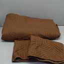 Exclusivo Mezcla Ultrasonic Full Queen Quilt Bedding Set, Lightweight Brown Bedspreads Soft Modern Geometric Coverlet Set for All Seasons (1 Quilt and 2 Pillow Shams)