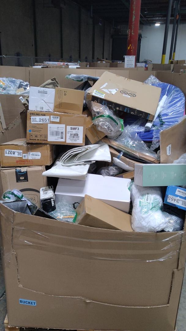 Pallet Of Salvage Items