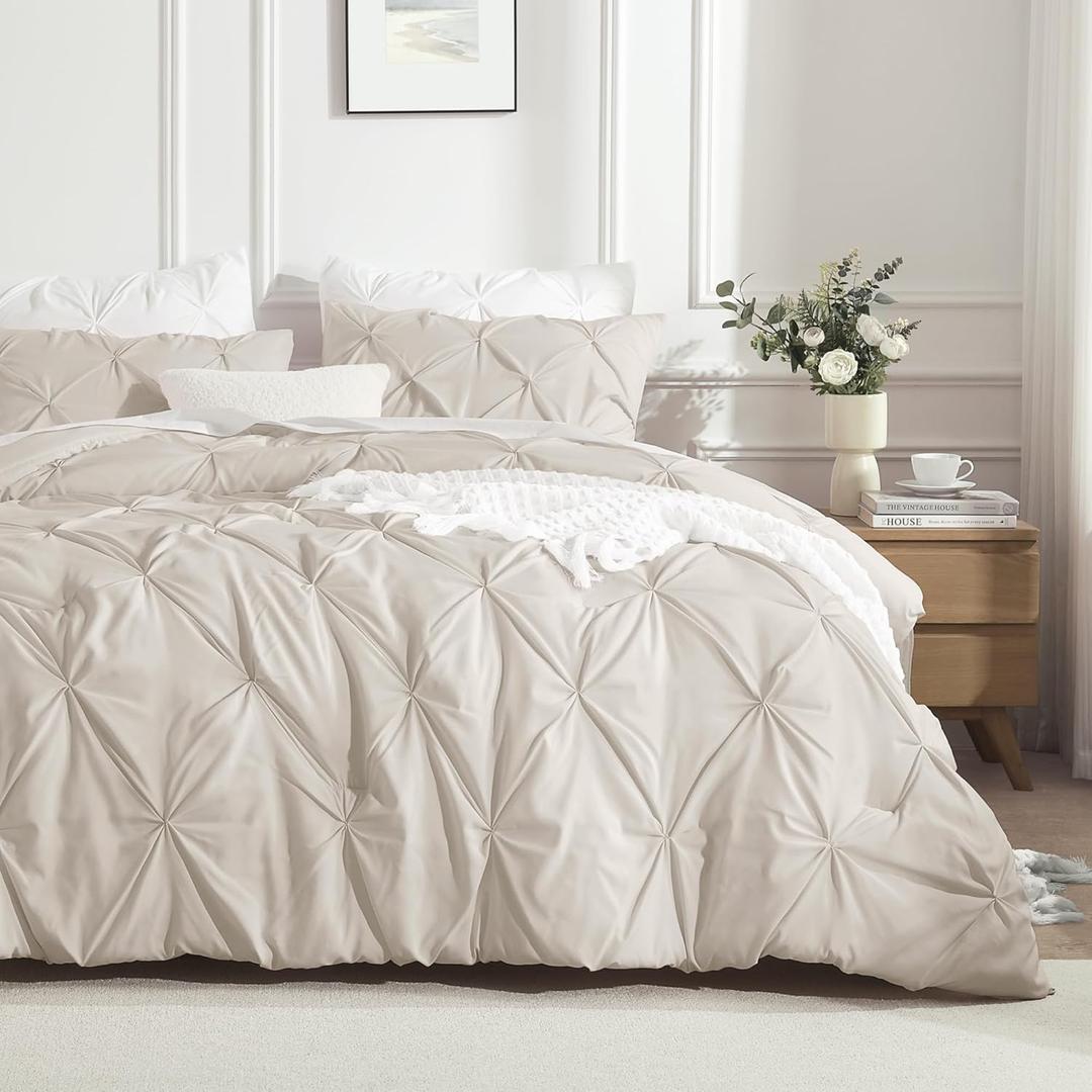Andency California King Comforter Set Beige (104x96Inch), Pinch Pleat Comforter Set 3 Pieces, Oversized King Pintuck Bed Comforter, Microfiber Down Alternative Comforter Bedding Set for All Season