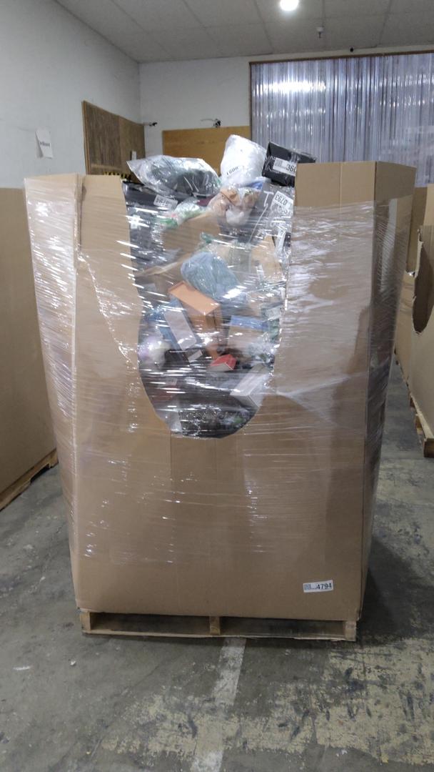 Pallet of Salvage Items