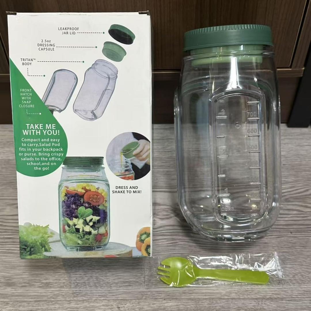 Saladkind Salad Pod Salad Jar with Side Opening Leakproof Salad Container Reusable Meal Prep Jar for Layered Salads Fruit Parfait for Work Gym Travel (Green)
