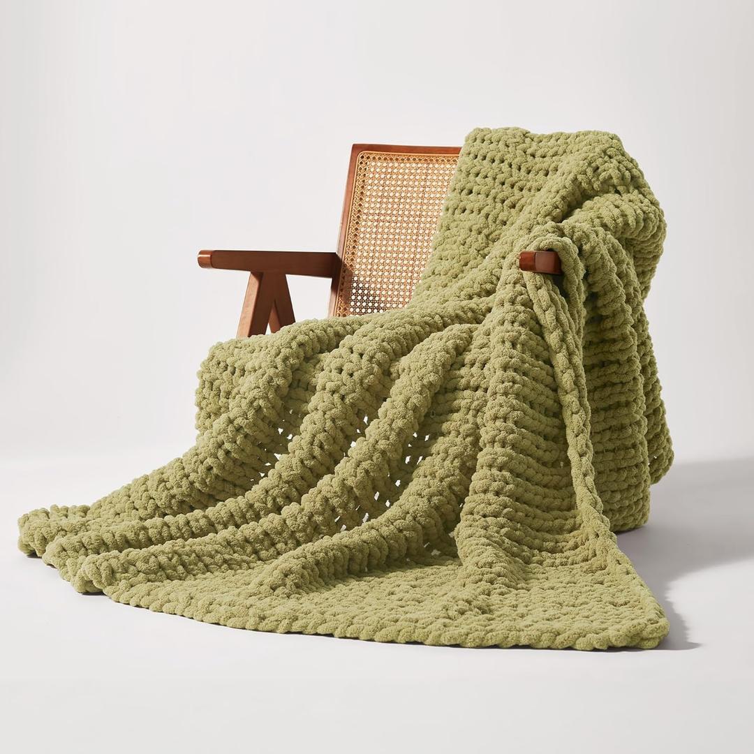 SLEEP ZONE Chunky Knit Throw Blanket for Couch, Throw Blankets for Bed - Hand Made Cozy Soft Large Rope Knot Heavy Blankets Home Decor (Green, 50x60in)