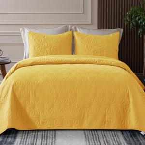 Whale Flotilla California King Quilt Bedding Set, Soft Yellow Oversized Bedspreads Quilts Cal King Size for All Seasons, 3 Pieces Lightweight Geometric Star Pattern Coverlet