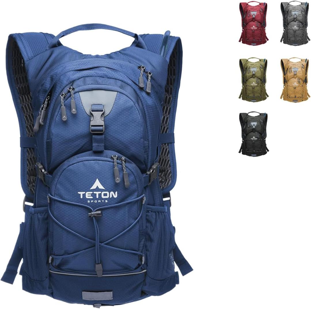 Teton Oasis/Trailrunner Hydration Backpack Lightweight Water Pack with 2L/3L Bladder for Hiking, Running, Cycling, Biking 18L/22L Sizes Sewn-in Rain Cover Fits Men and Women