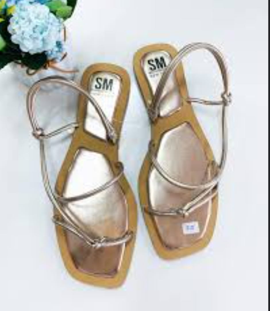 SMNY MOLLY GOLD SIZE 10