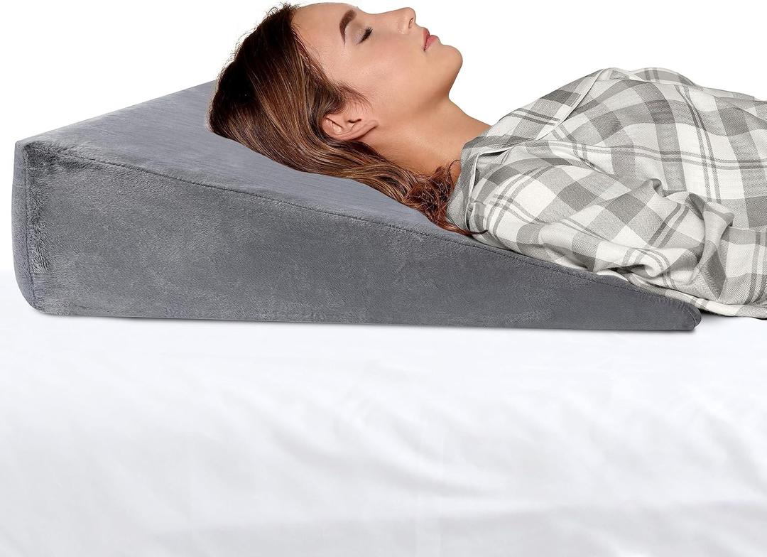 Milliard Bed Wedge Pillow with Memory Foam Top -Helps with Acid Reflux and Gerds, Reduce Neck and Back Pain, Snoring, and Respiratory Problems- Velour Washable Cover
(23.6 x 25.5 x 11.8 Inch)
