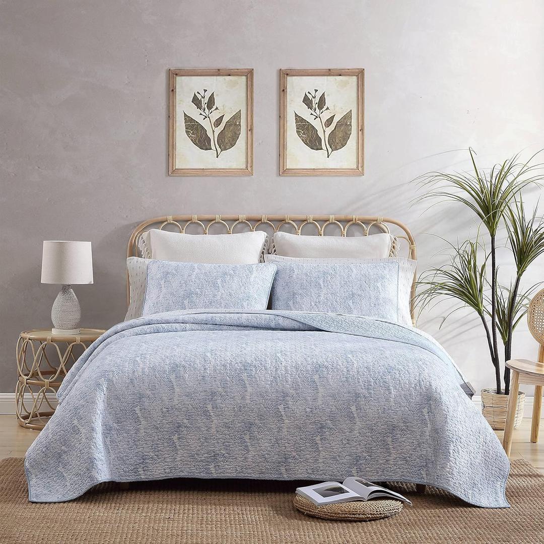 Tommy Bahama - King Quilt Set, Reversible Cotton Bedding with Matching Sham, Coastal Bedding Set with Textured Reverse (Distressed Water Leaves Blue, King) (Blue/White)